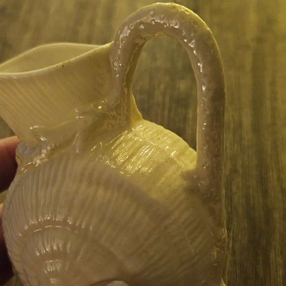 Belleek Toy Nautilus Shell Set - Picture 4 of 10